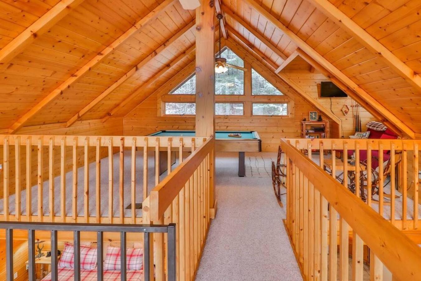 Romantic, Honeymoon Cabin In The Smokies! Gatlinburg Eksteriør billede
