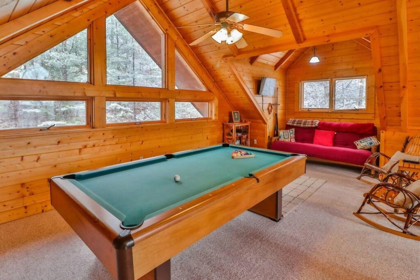 Romantic, Honeymoon Cabin In The Smokies! Gatlinburg Eksteriør billede