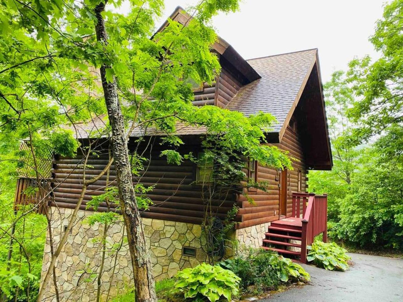 Romantic, Honeymoon Cabin In The Smokies! Gatlinburg Eksteriør billede
